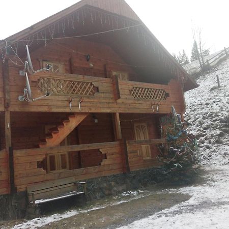 Edelveys Hotel Vorokhta Bagian luar foto