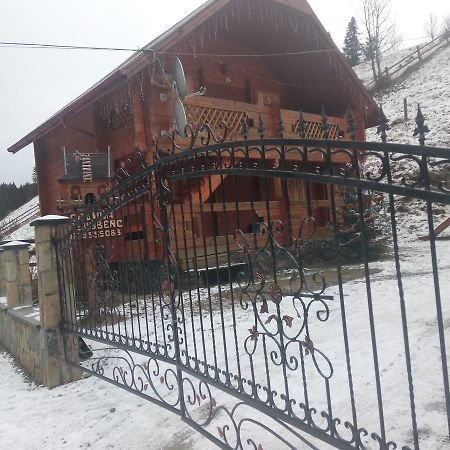 Edelveys Hotel Vorokhta Bagian luar foto