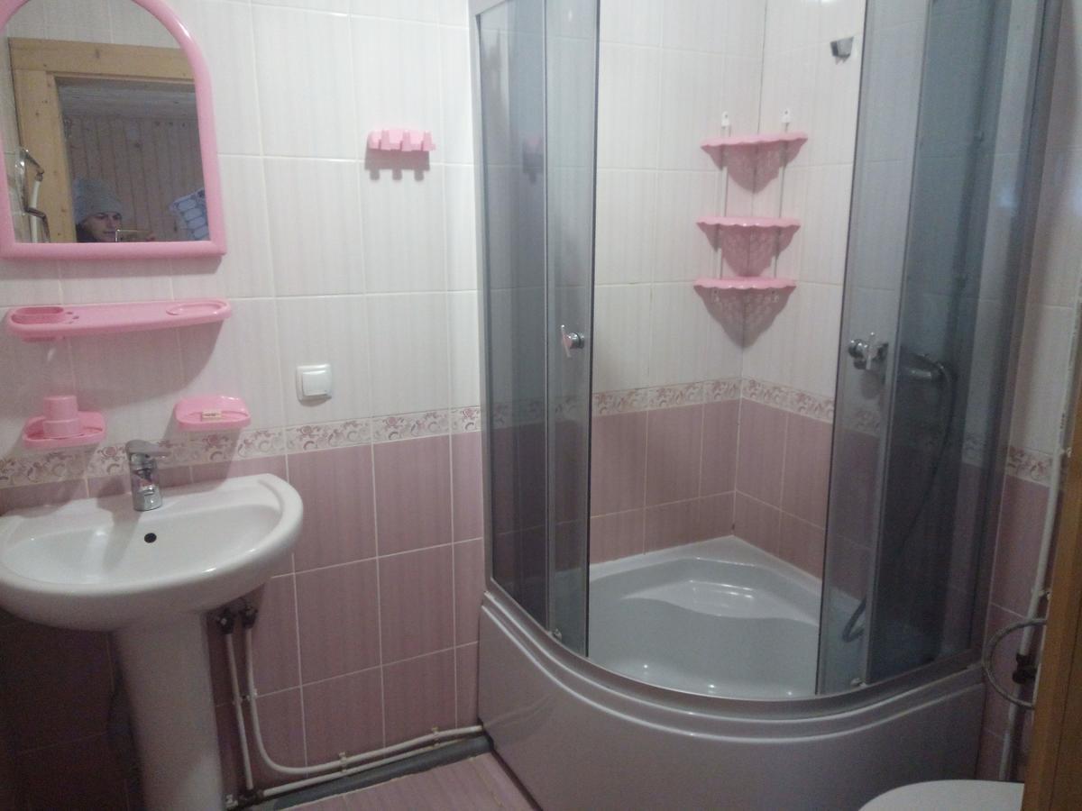 Edelveys Hotel Vorokhta Bagian luar foto