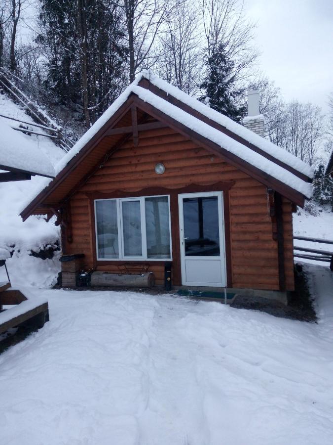 Edelveys Hotel Vorokhta Bagian luar foto