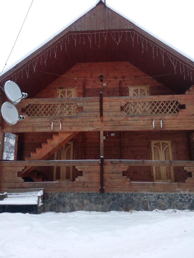 Edelveys Hotel Vorokhta Bagian luar foto
